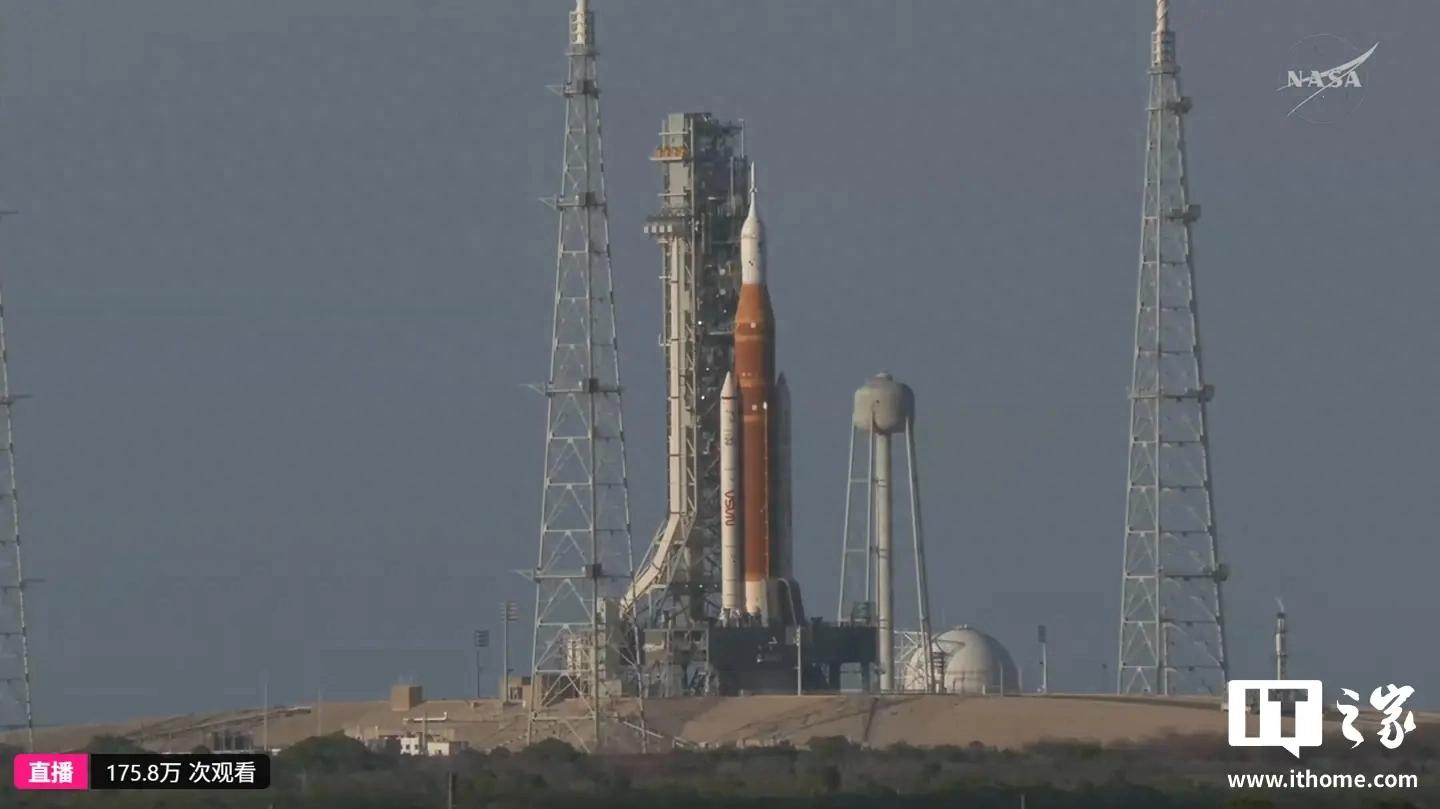 NASA绕月任务遇&ldquo;Outlook罢工&rdquo;：宇航员求助地面中心远程操控Surface Pro