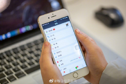 加微信后不再聊天？揭秘当代&ldquo;气球式社交&rdquo;现象