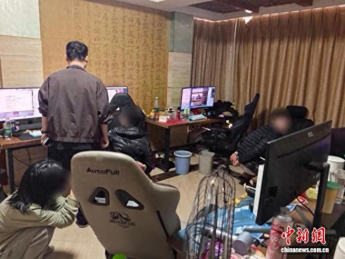 浙江桐乡警方侦破特大游戏侵权案 涉案游戏多达11000款